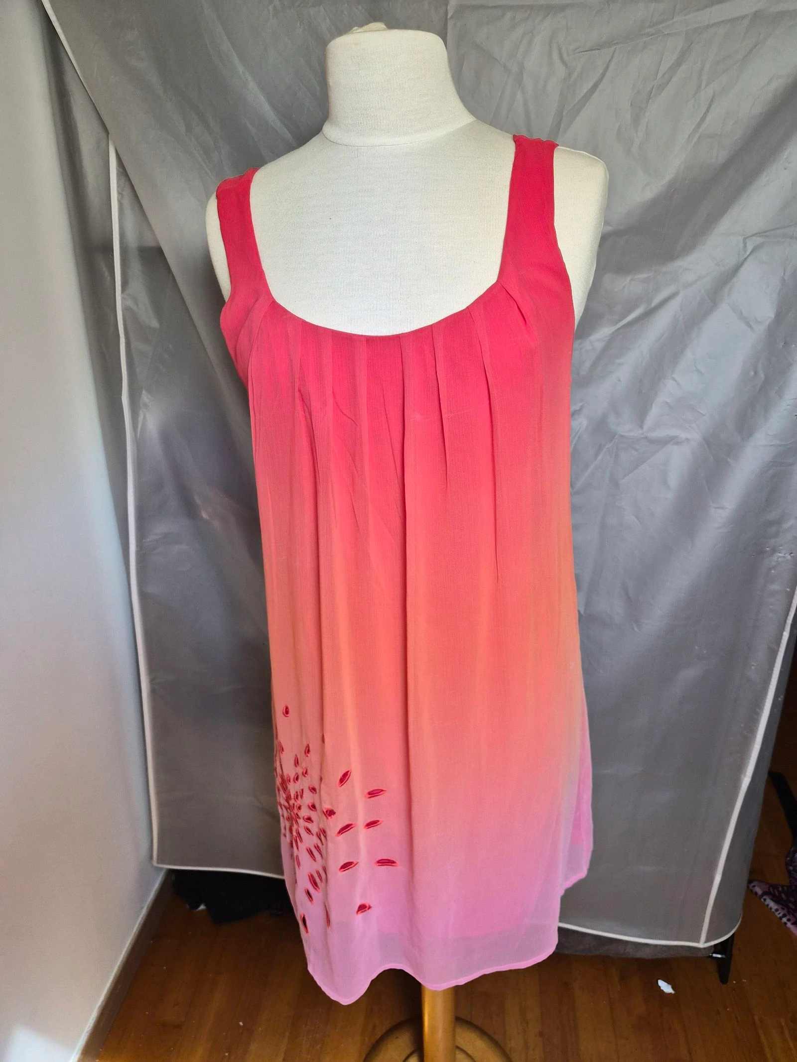 Robe Desigual tons orange/rose taille 40/L